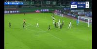 浙江1-0领先国安！米特里策传中助攻&6场6球3助，卢卡斯头球破门